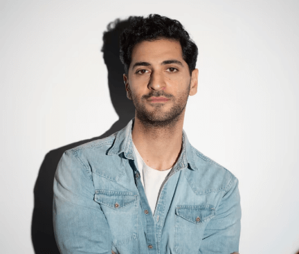 Ambitious gay boy profile