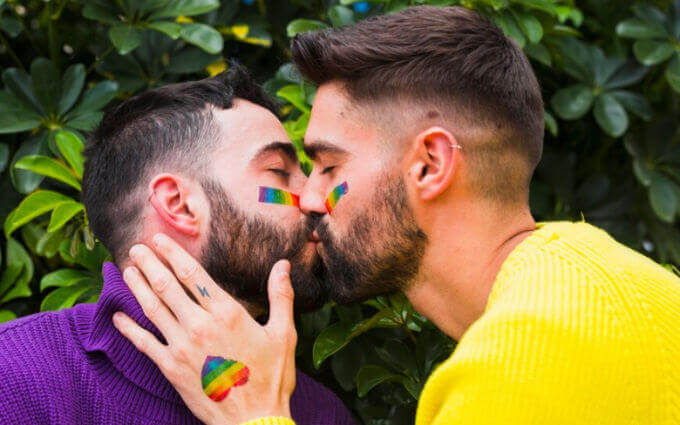 Weekends and travel rhythm